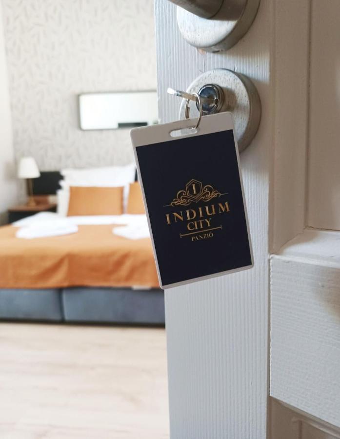 Hotel Indium City Panzió Eger Exterior foto